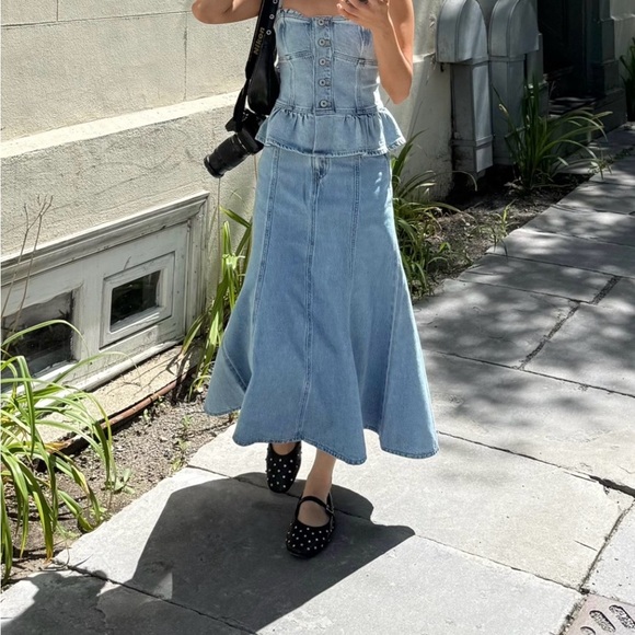 American Eagle Outfitters Denim Peplum Top - Picture 4 of 4